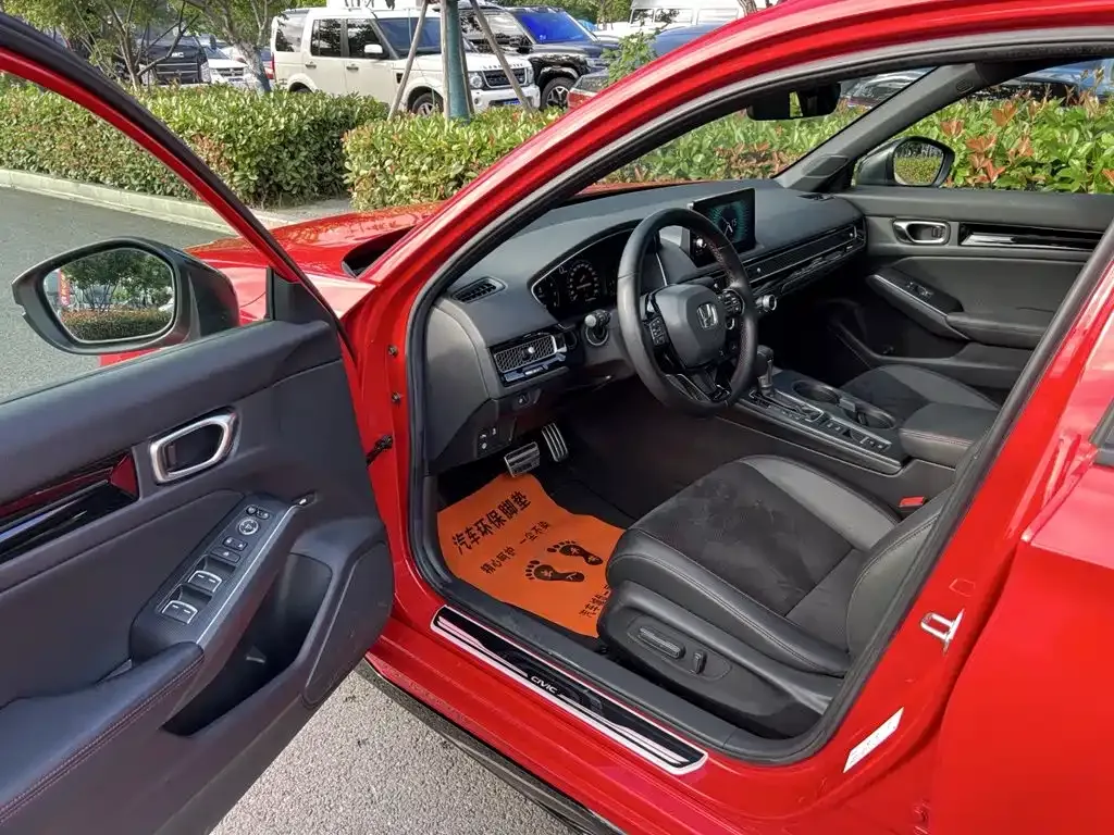Honda Civic — фото 7