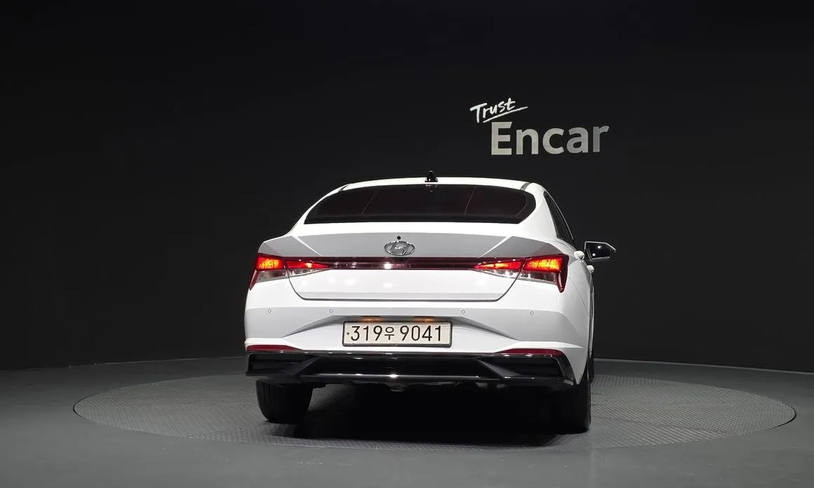 Hyundai AVANTE — фото 2