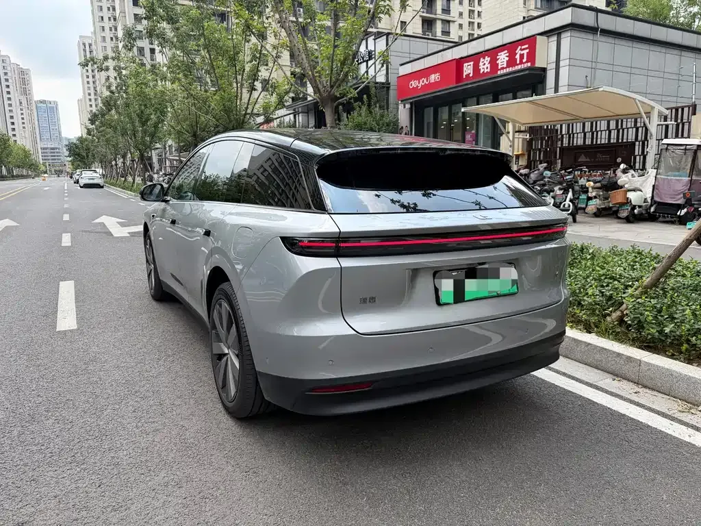 Li Auto i6 — фото 6