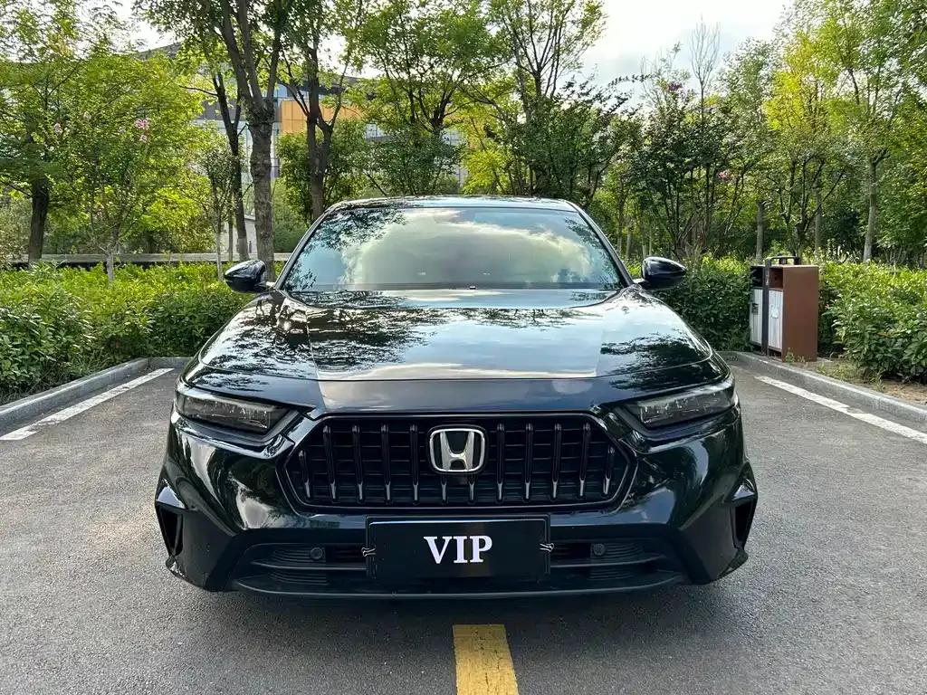 Honda Inspire — фото 10