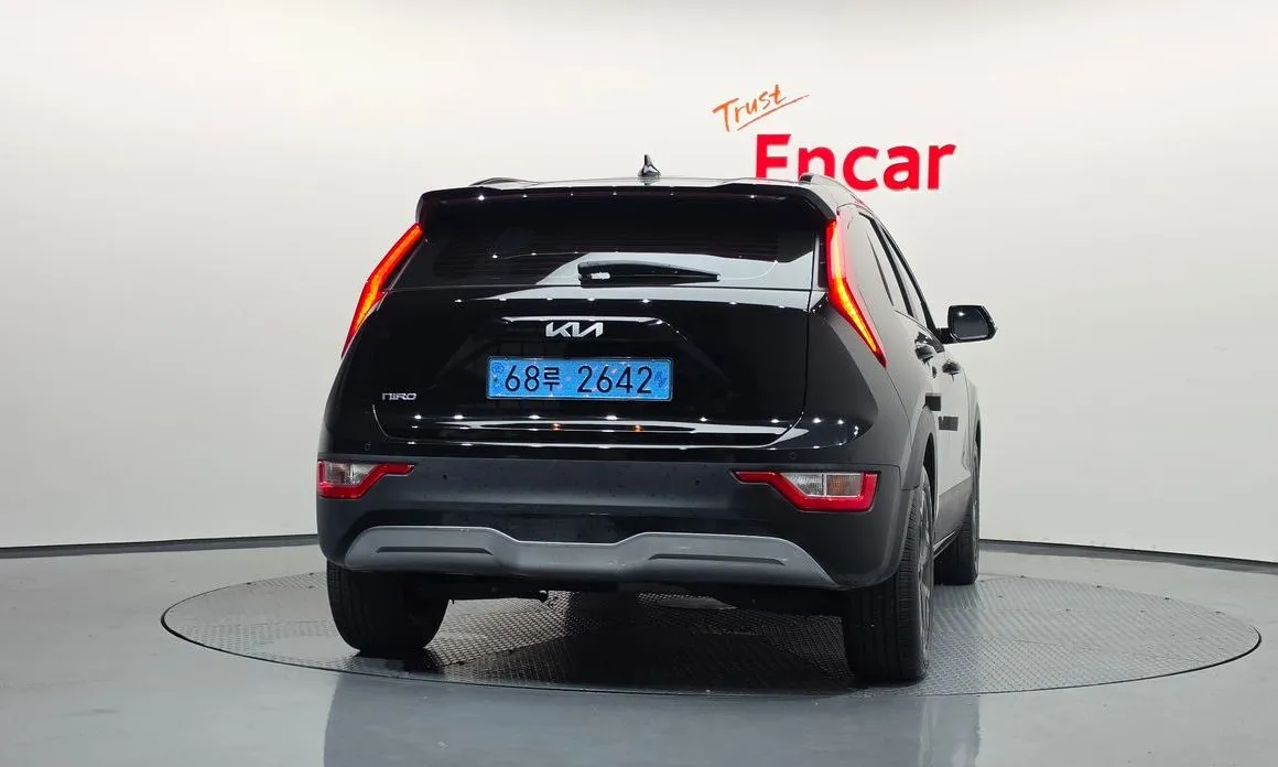 Kia Niro — фото 3