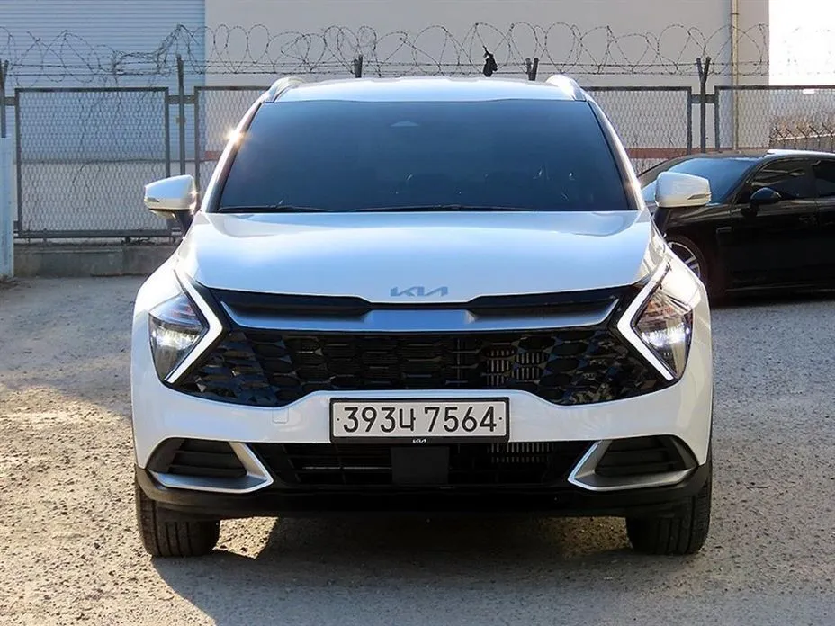 Kia Sportage — фото 1
