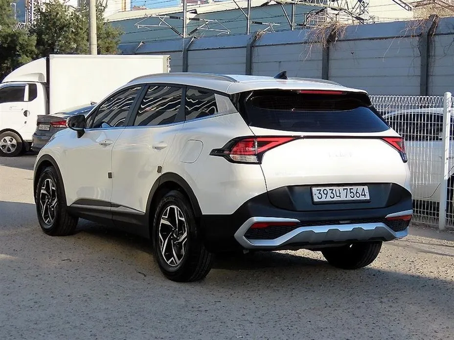 Kia Sportage — фото 8