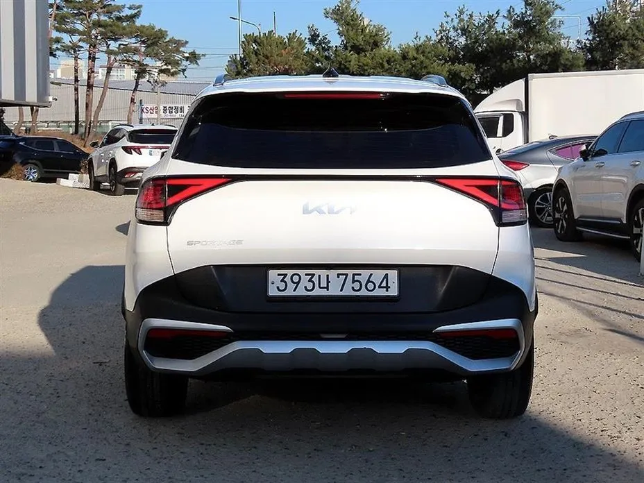 Kia Sportage — фото 7