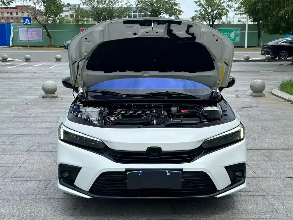 Honda Civic — фото 8