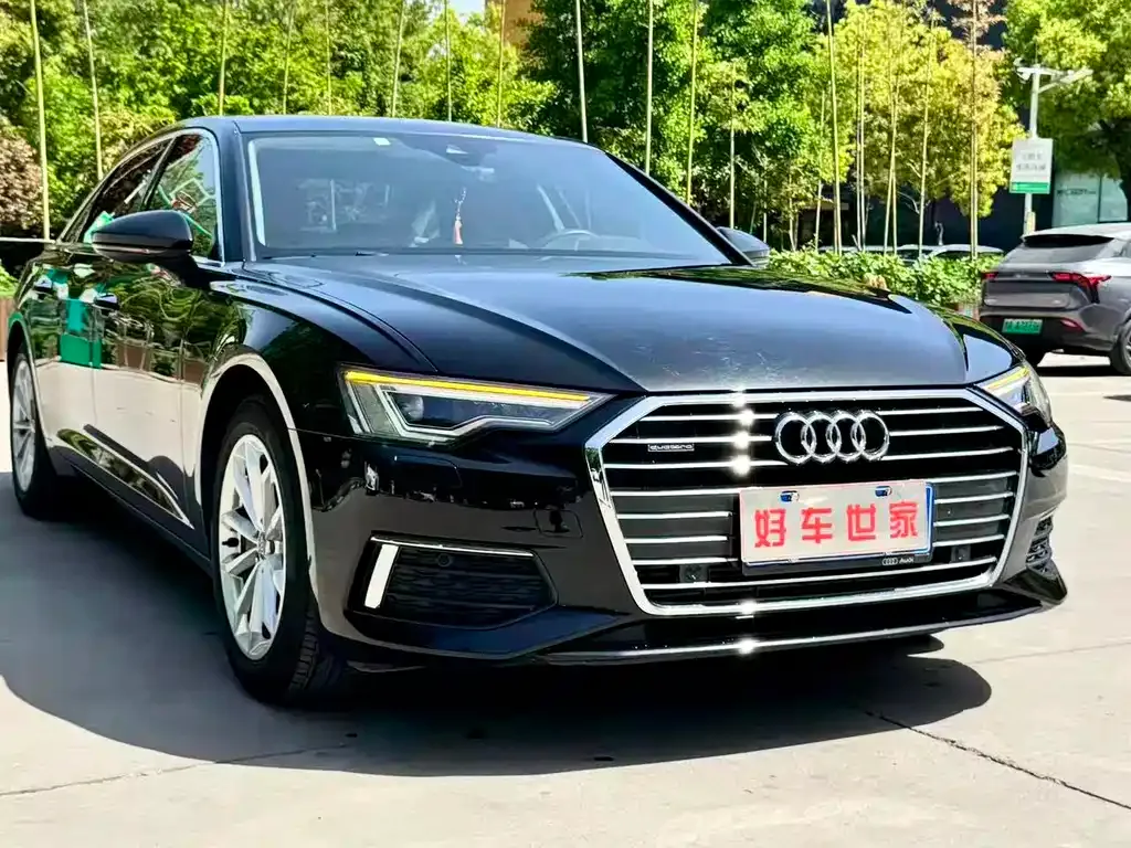 Audi A6L — фото 9