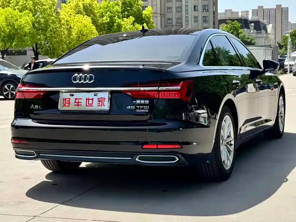 Audi A6L — фото 4