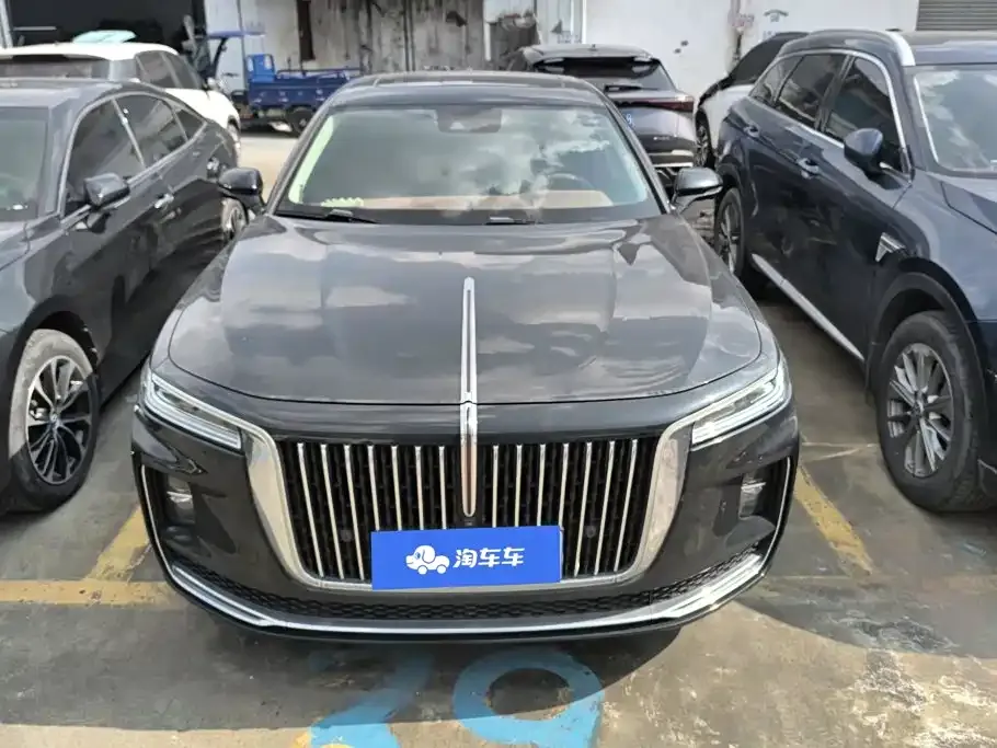 Hongqi H9 — фото 3