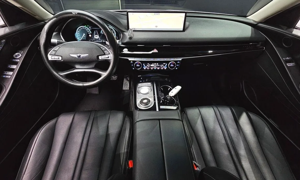 Genesis G80 — фото 4