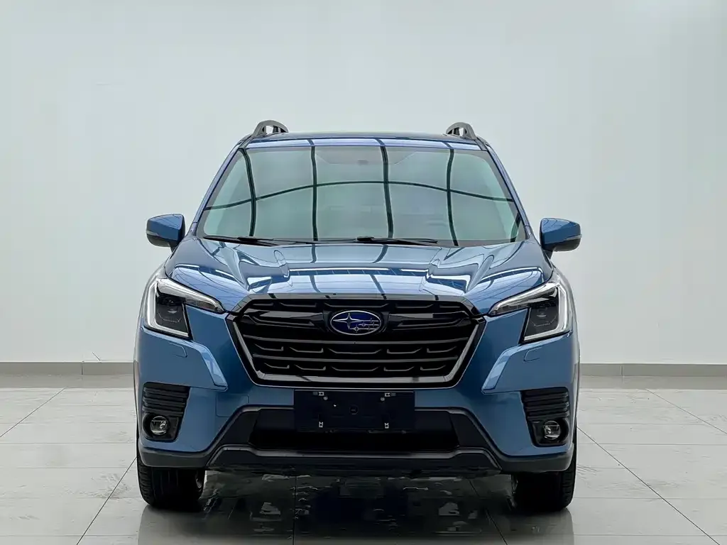 Subaru Forester — фото 5