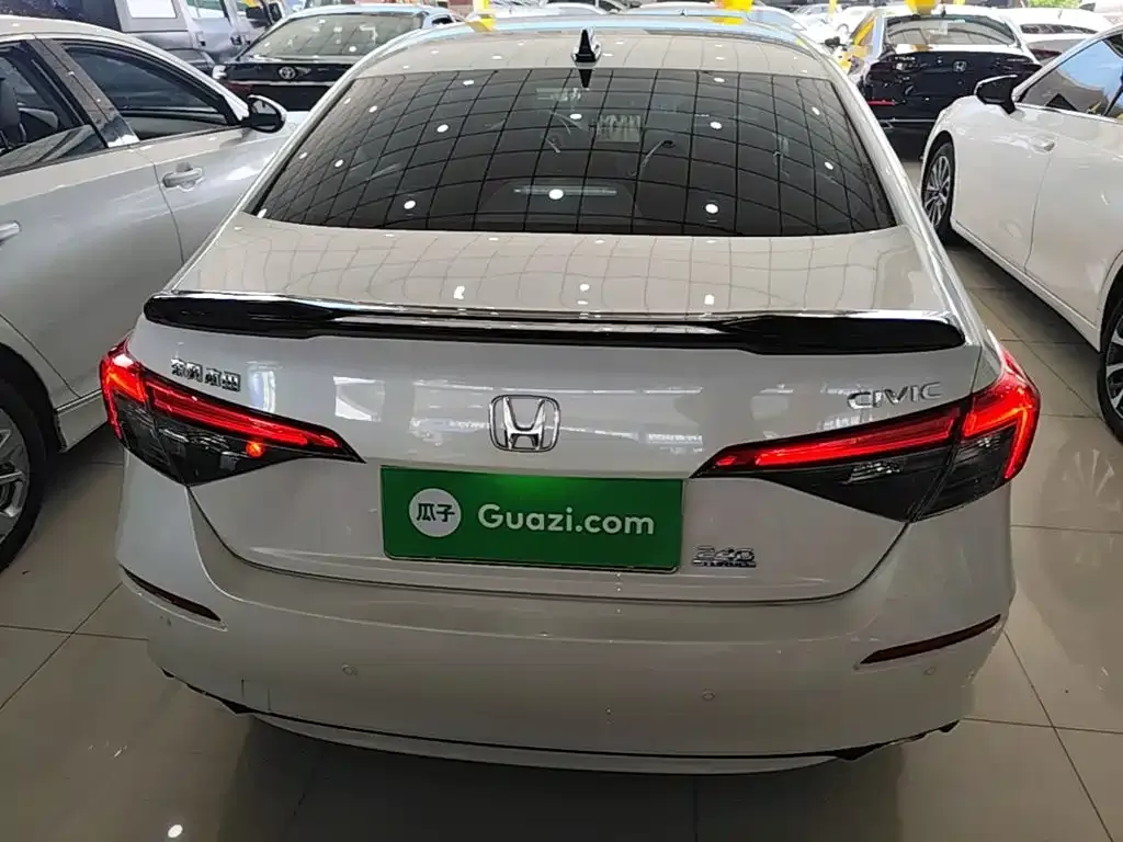 Honda Civic — фото 3