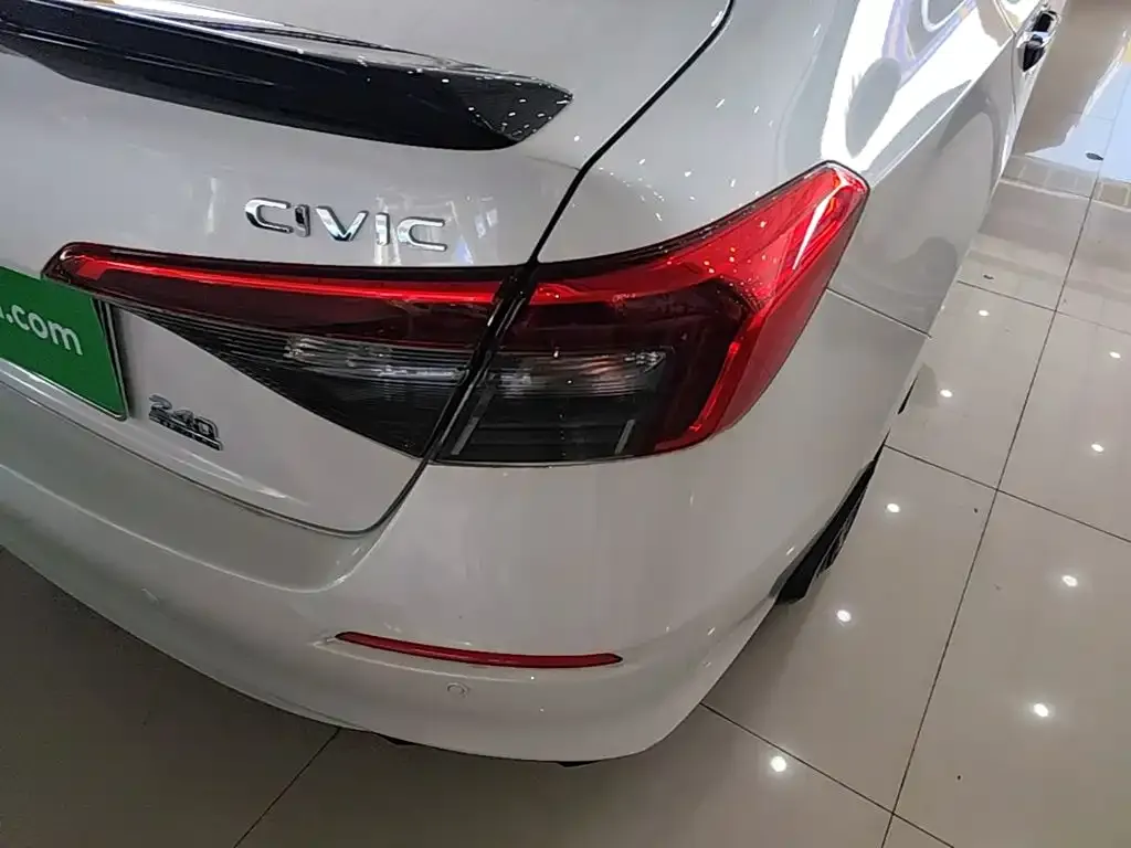 Honda Civic — фото 2