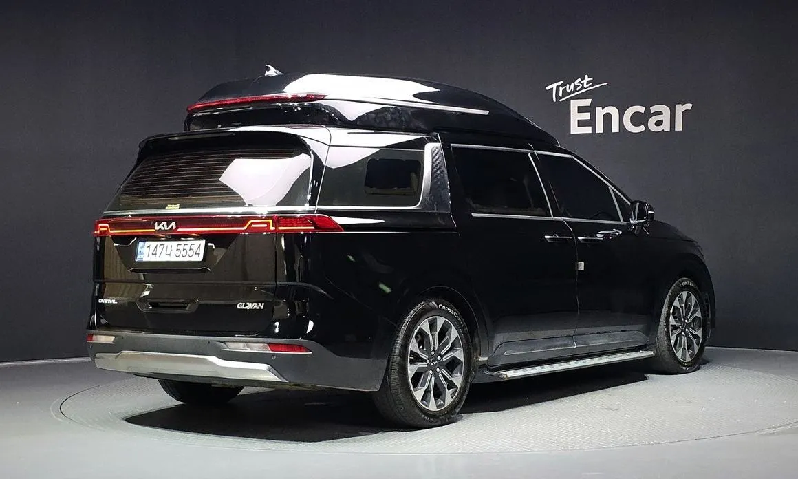 Kia Carnival — фото 4