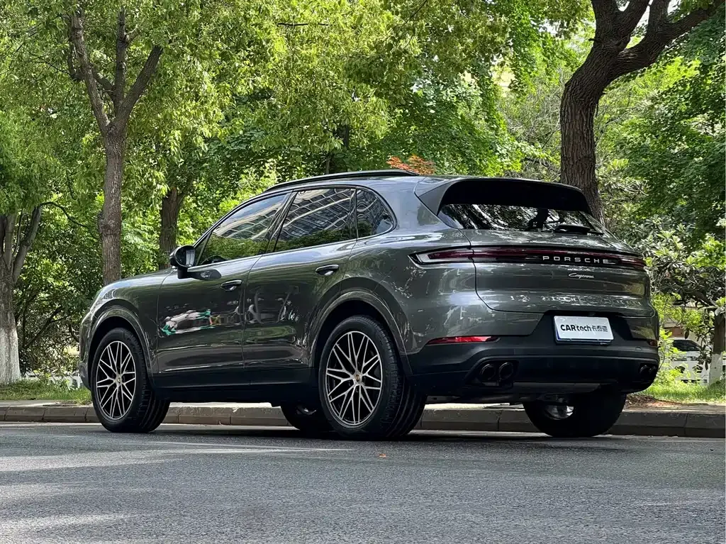 Porsche Cayenne — фото 4