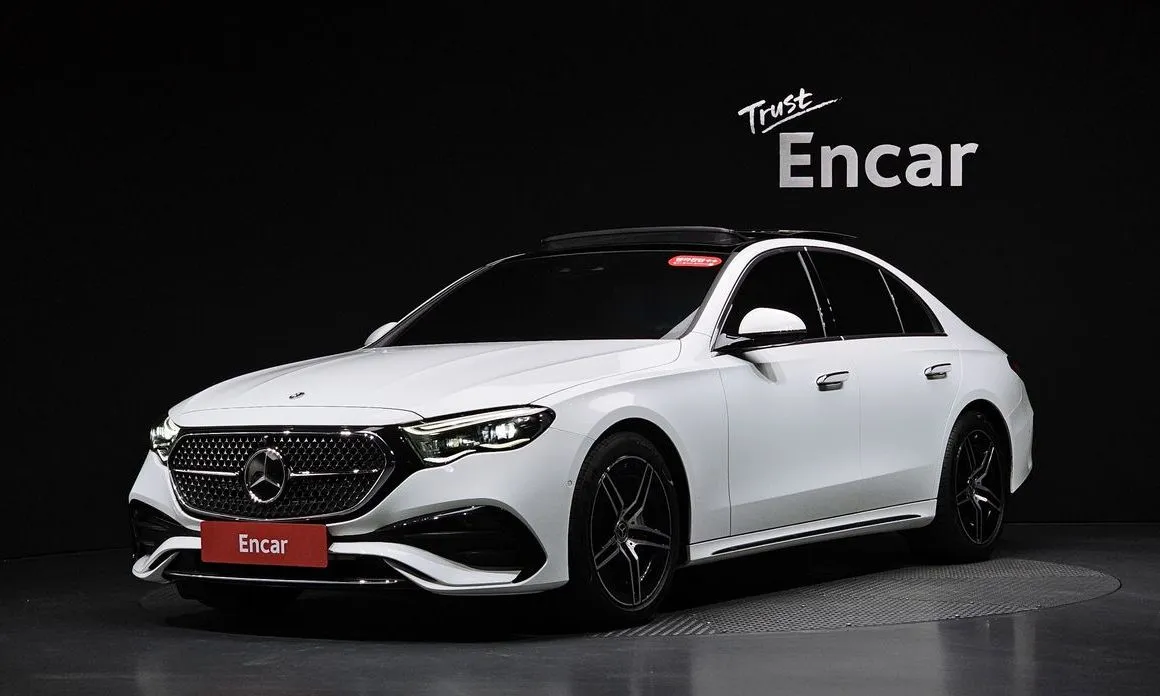 Mercedes-Benz E-Class — фото 1