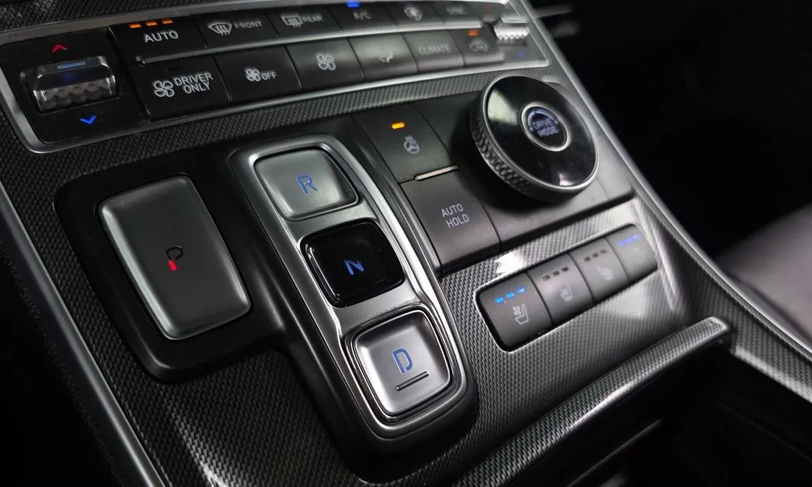 Hyundai Santafe — фото 9