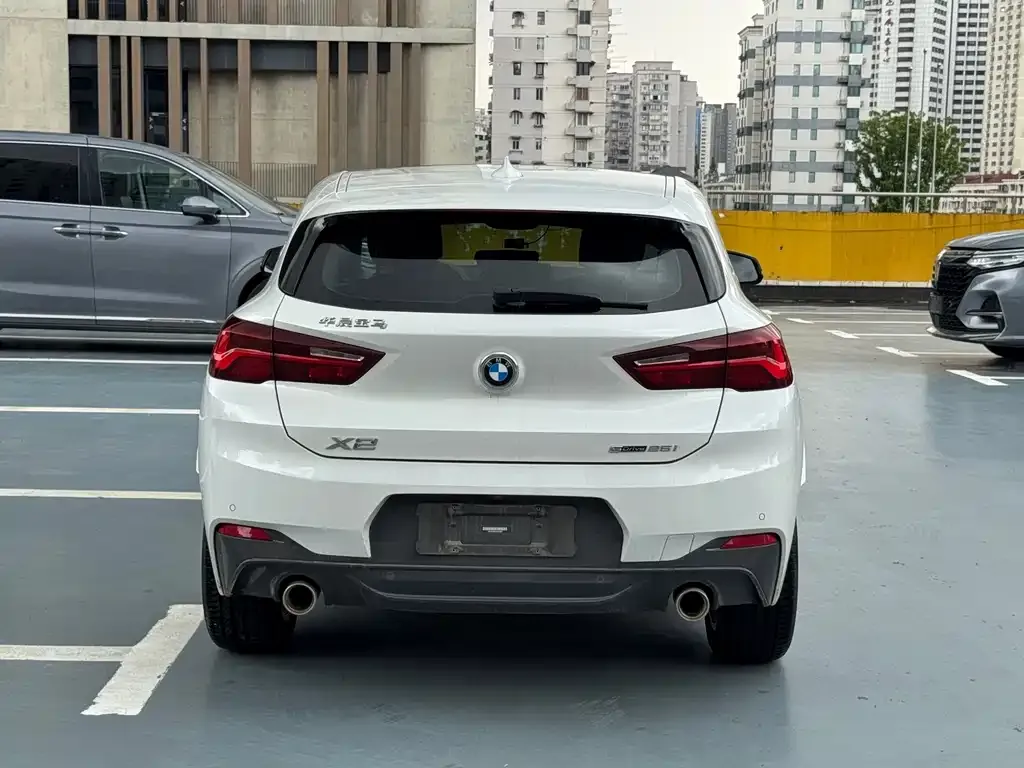 BMW X2 — фото 7