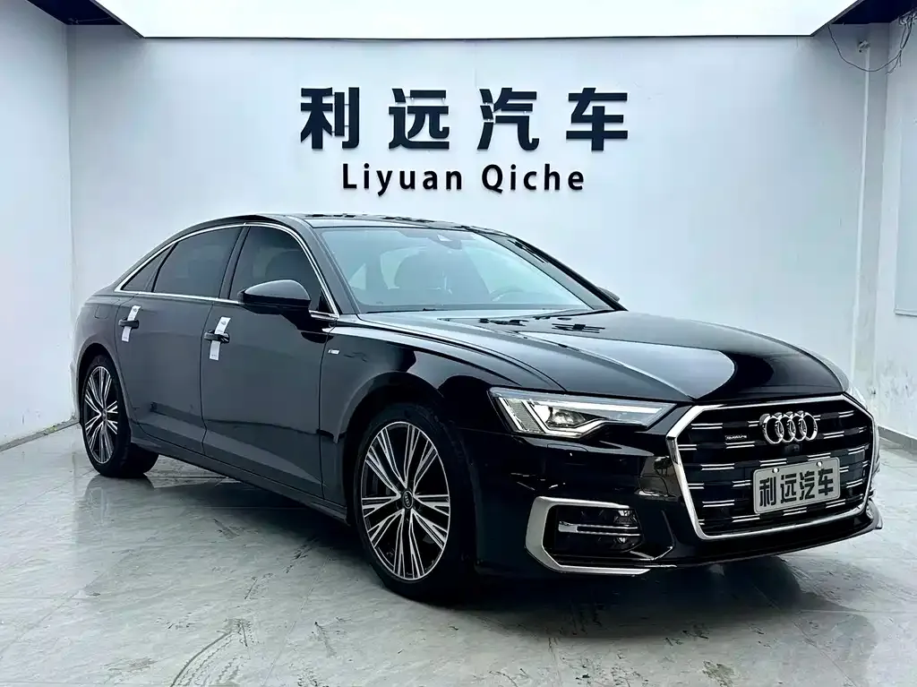 Audi A6L — фото 5