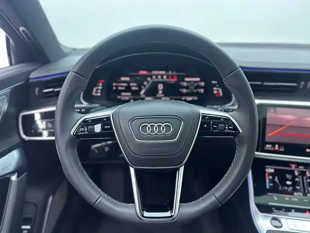 Audi A6L — фото 2