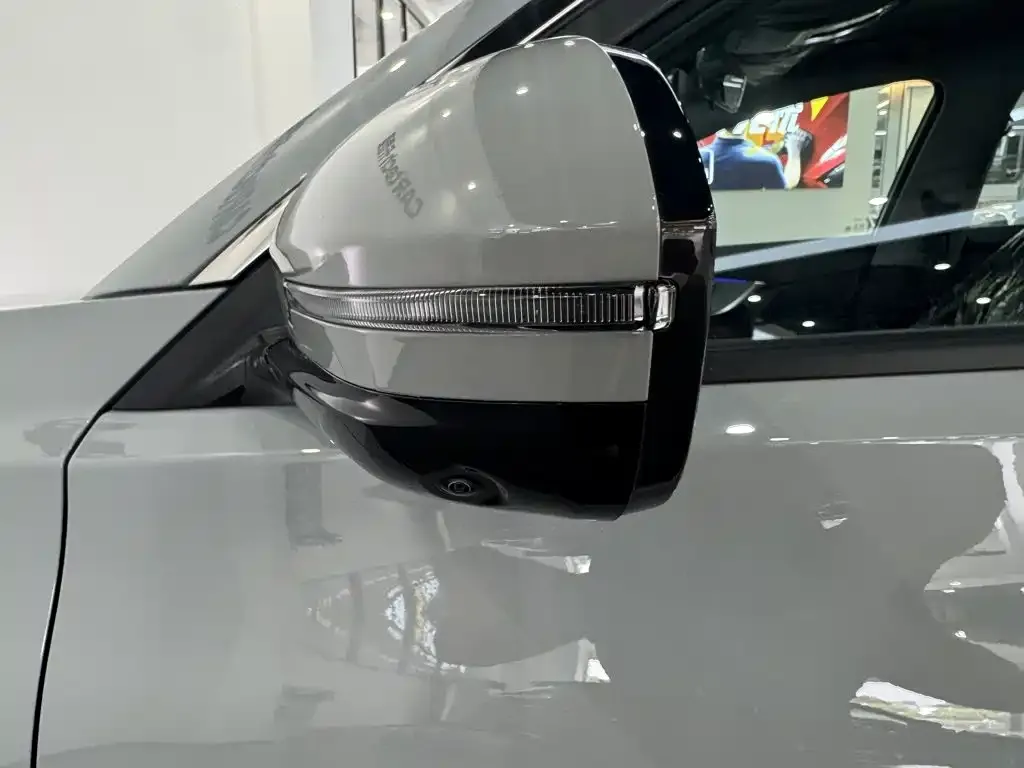 Chery Tiggo 8 PRO NEV — фото 3