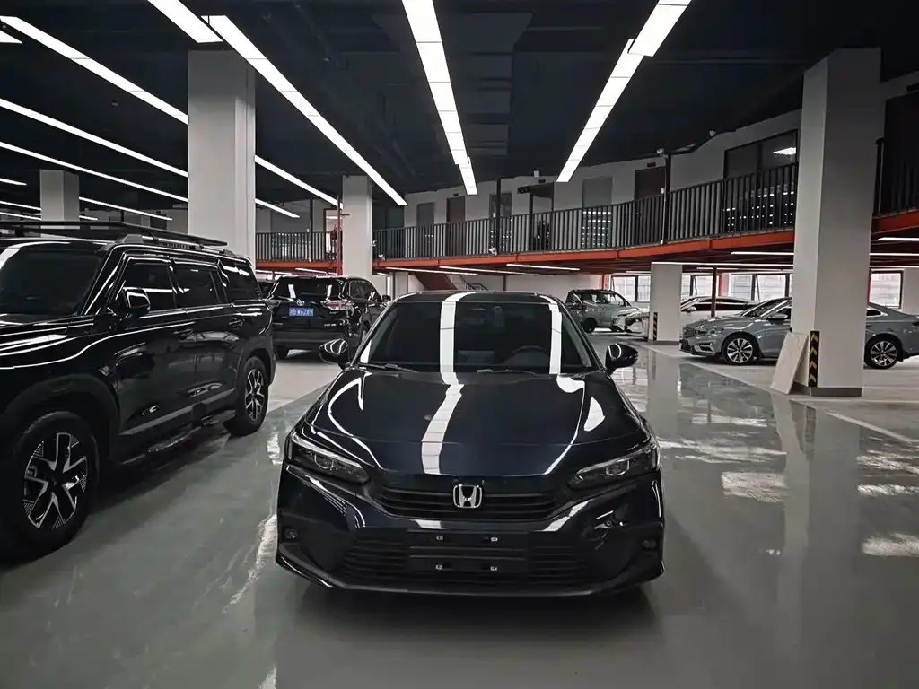 Honda Civic — фото 10