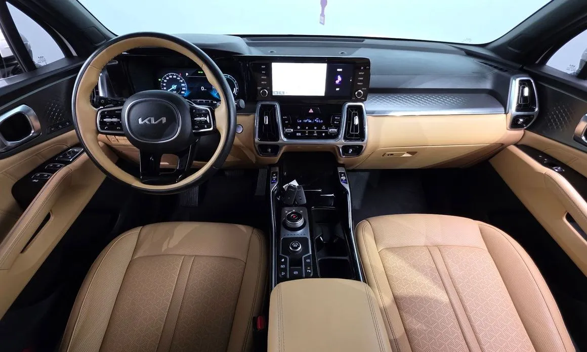 Kia Sorento — фото 10