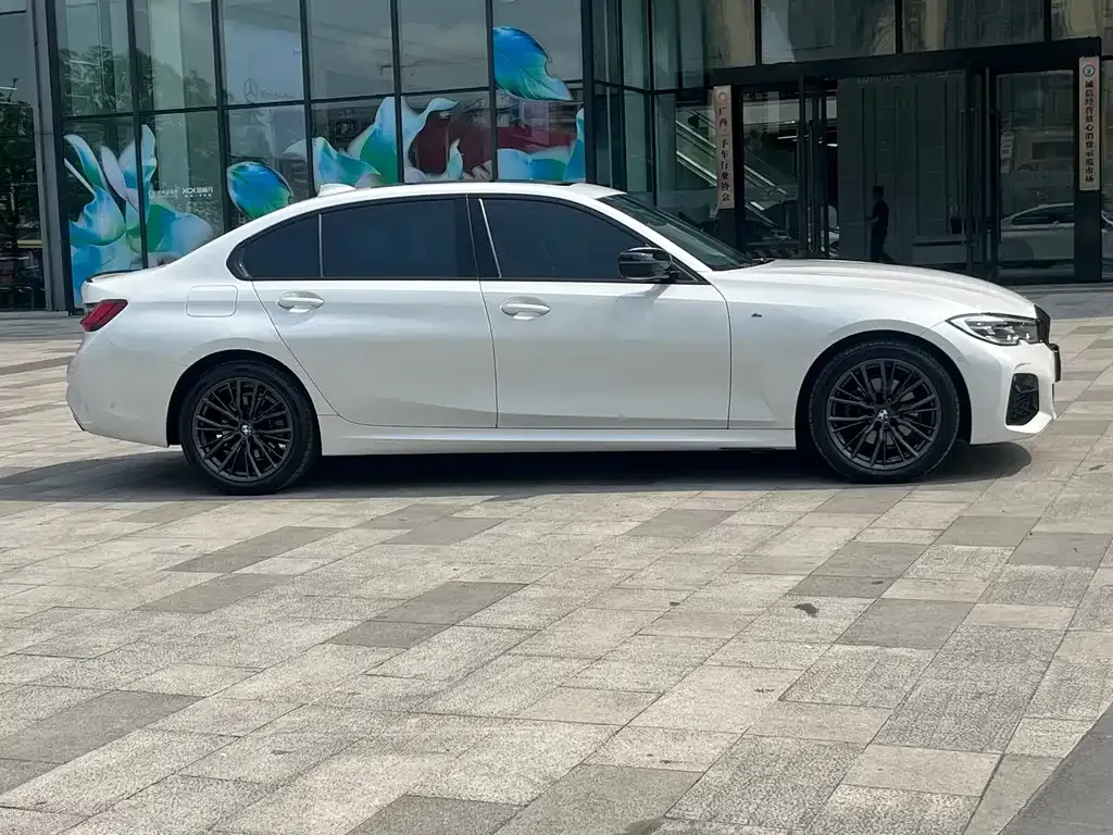 BMW 3 Series — фото 10