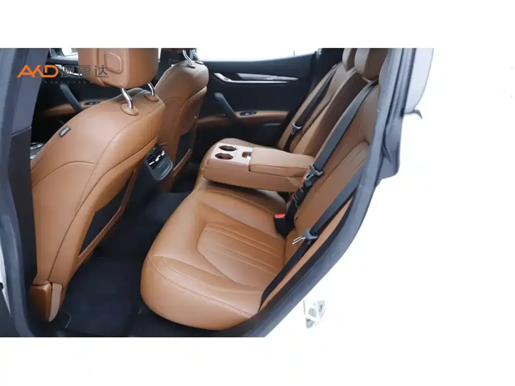 Maserati Ghibli — фото 10