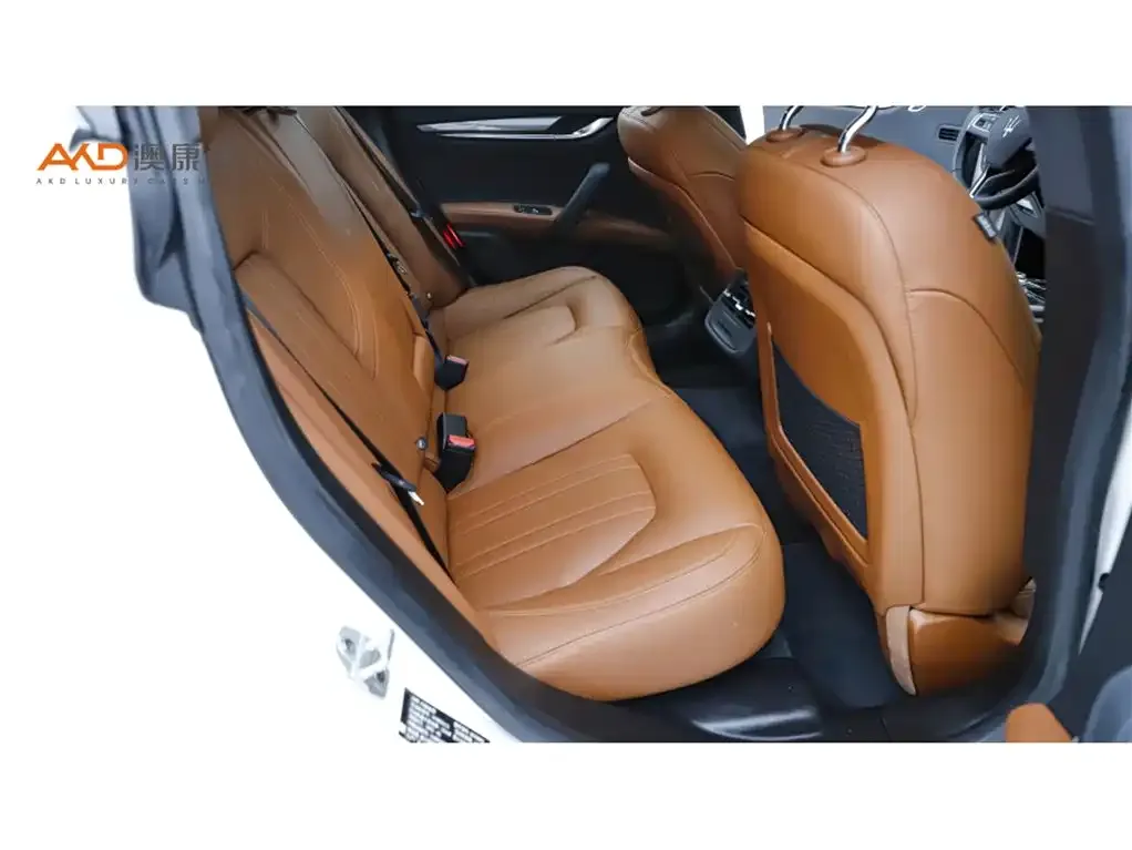Maserati Ghibli — фото 6