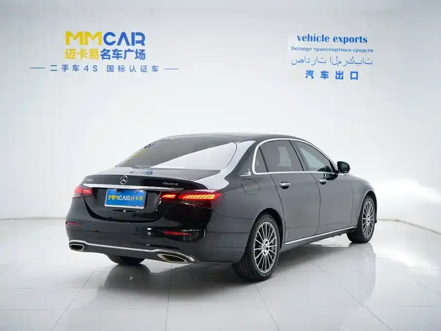 Mercedes-Benz E-Class — фото 8