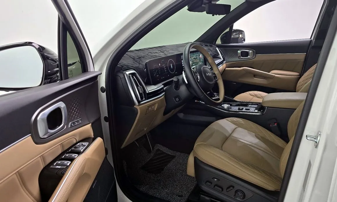 Kia Sorento — фото 7