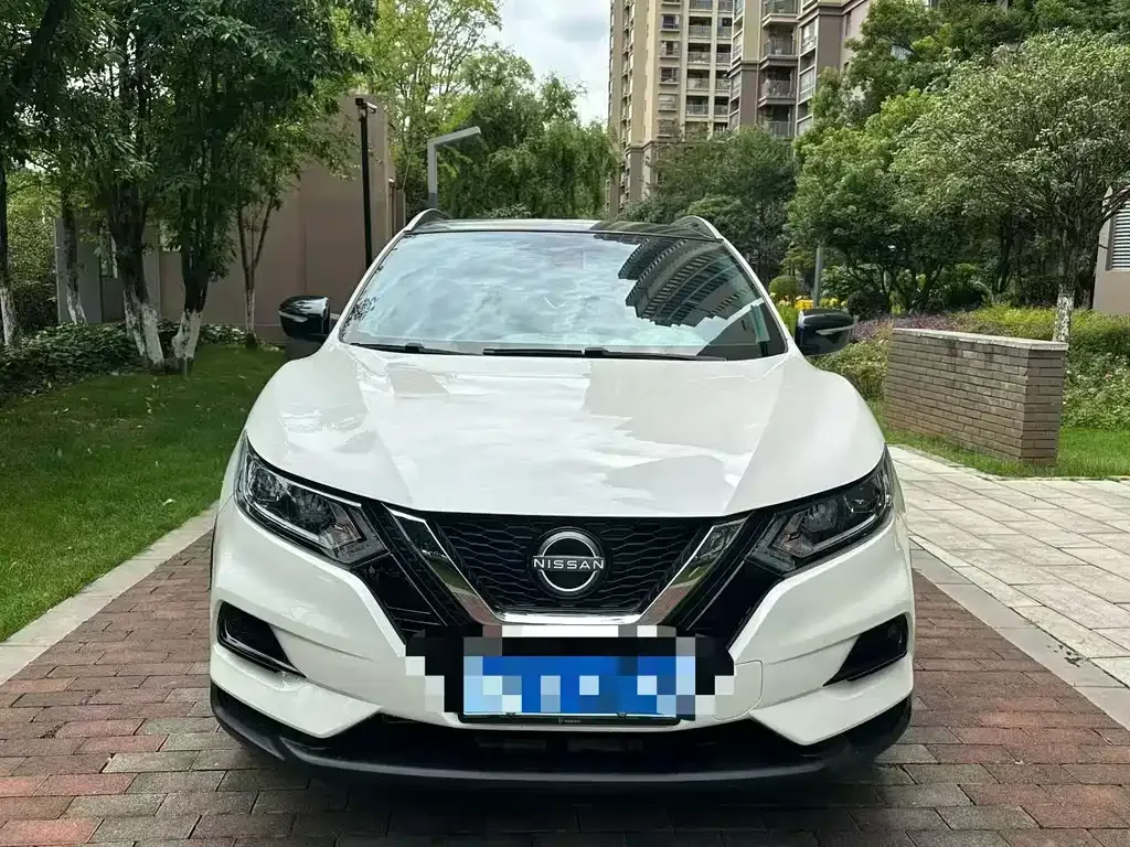 Nissan Qashqai — фото 9