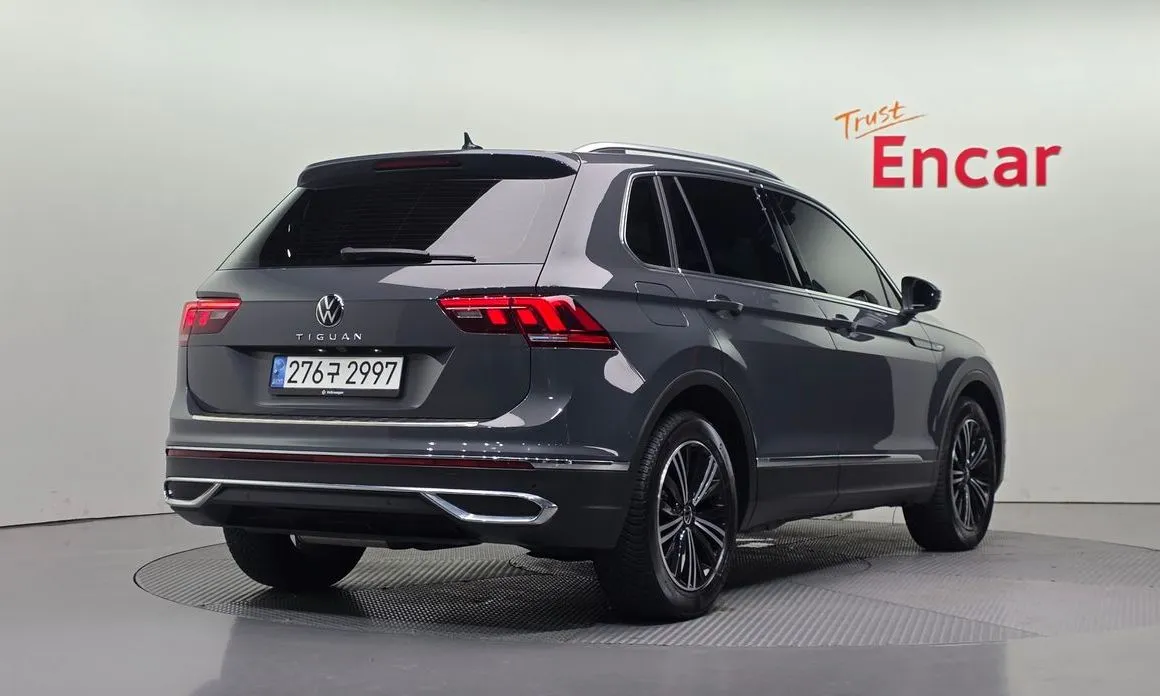 Volkswagen Tiguan — фото 5