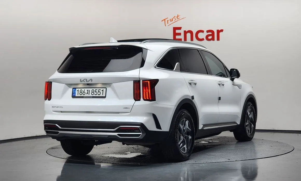 Kia Sorento — фото 4