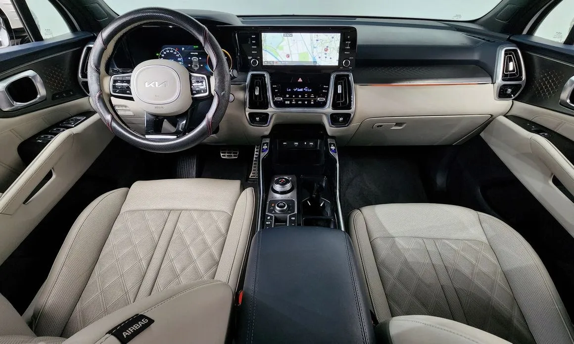 Kia Sorento — фото 9