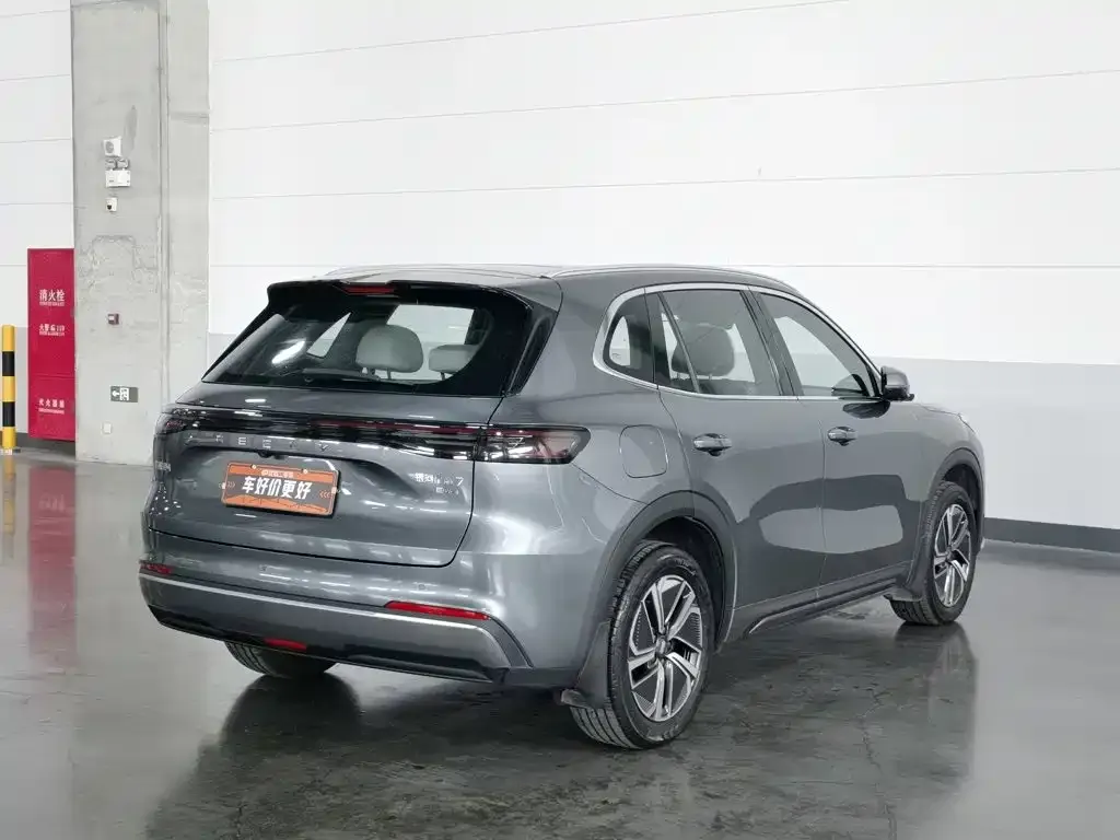 Geely Galaxy Xingjian 7 — фото 10