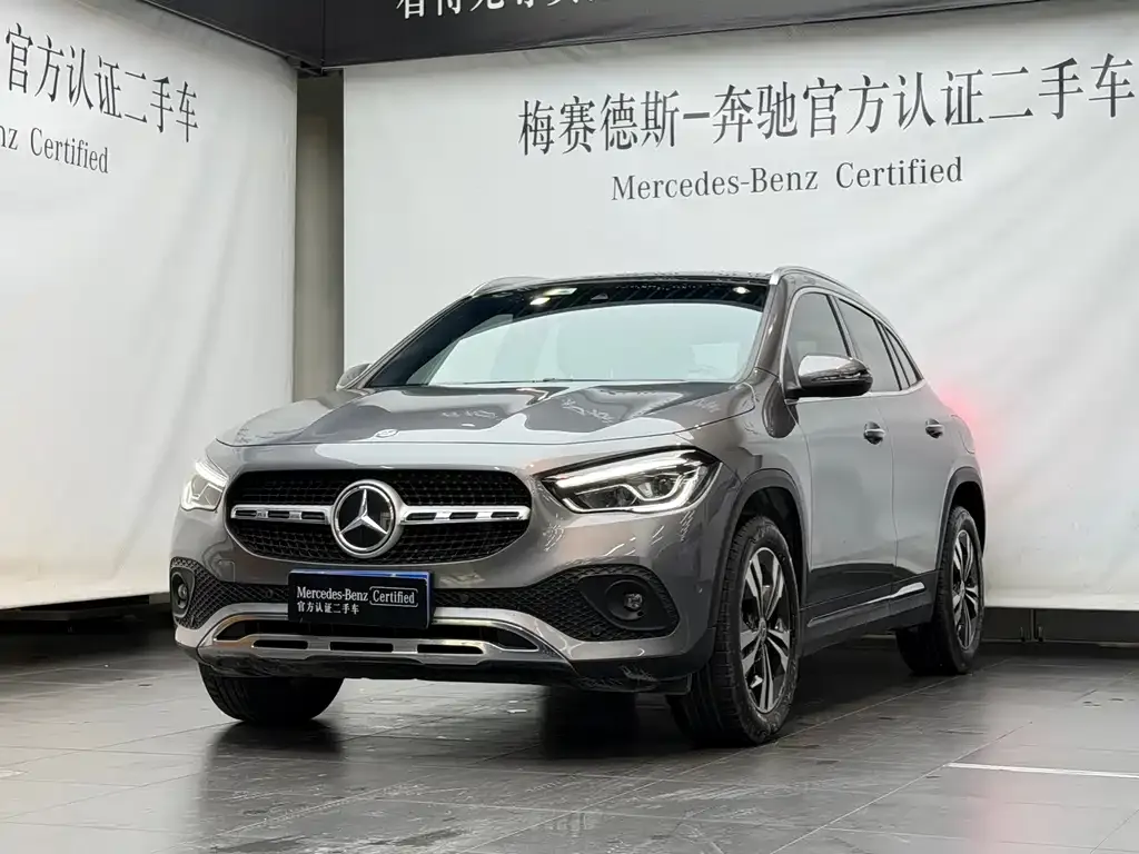 Mercedes-Benz GLA — фото 1