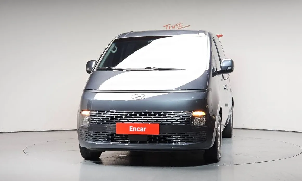 Hyundai Staria — фото 2