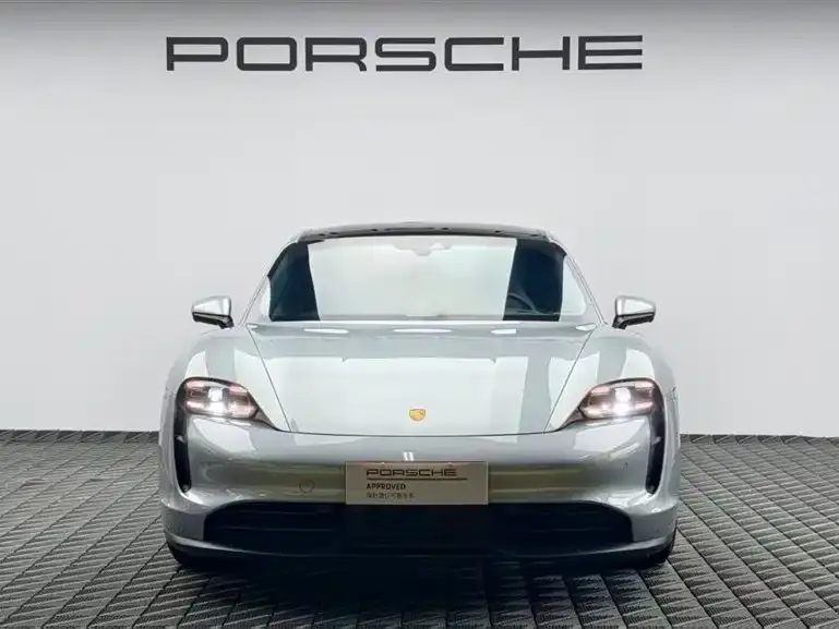 Porsche Taycan — фото 2