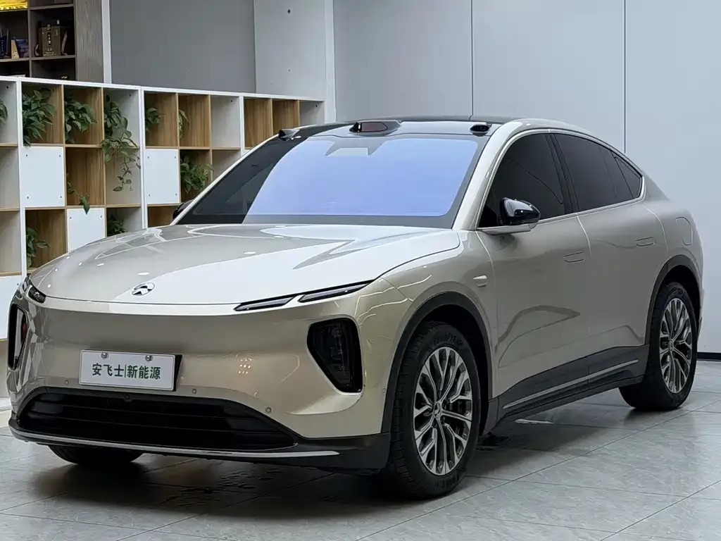 NIO EC6 — фото 1