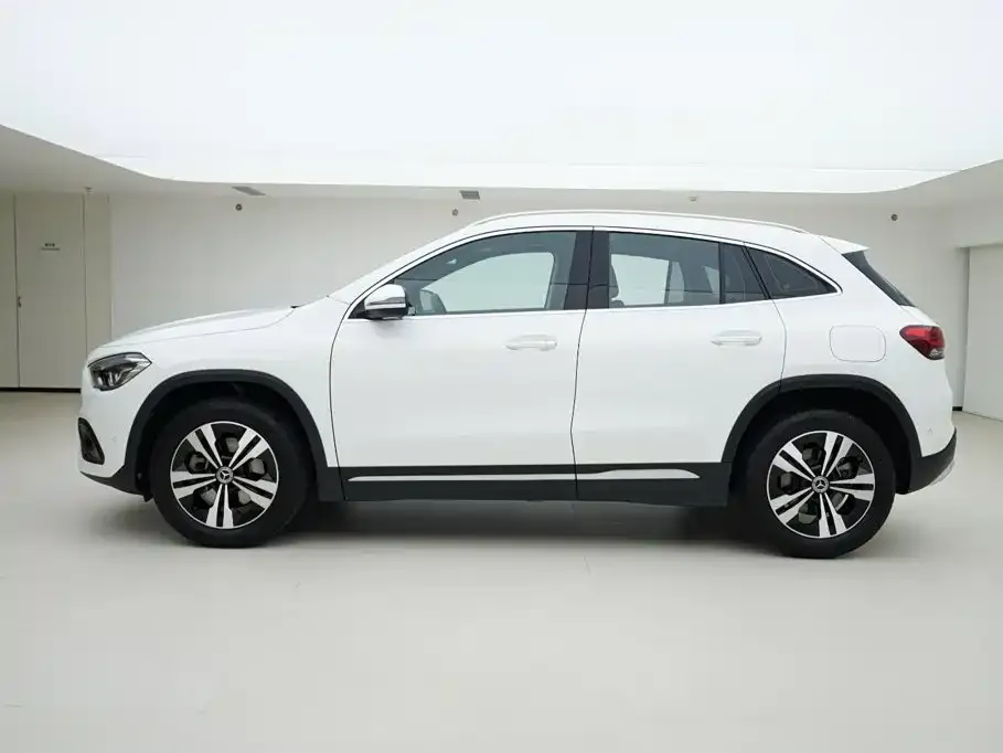 Mercedes-Benz GLA — фото 4