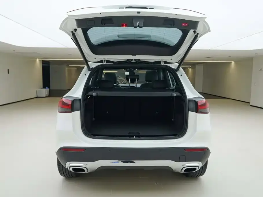 Mercedes-Benz GLA — фото 9