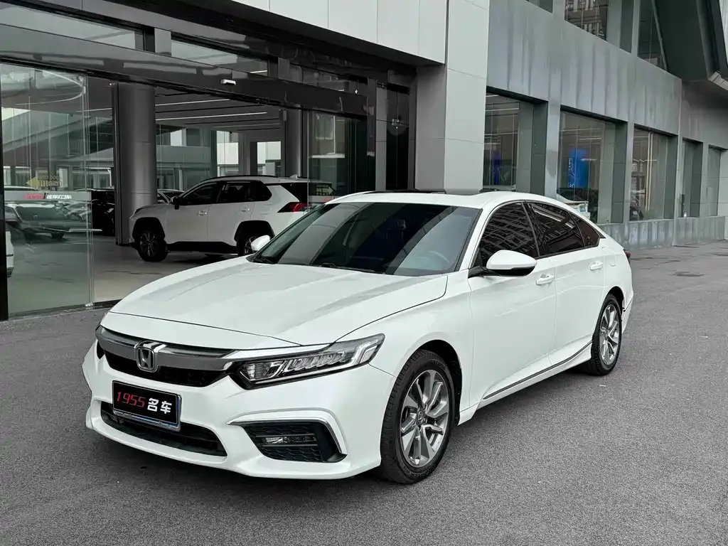 Honda Inspire — фото 1