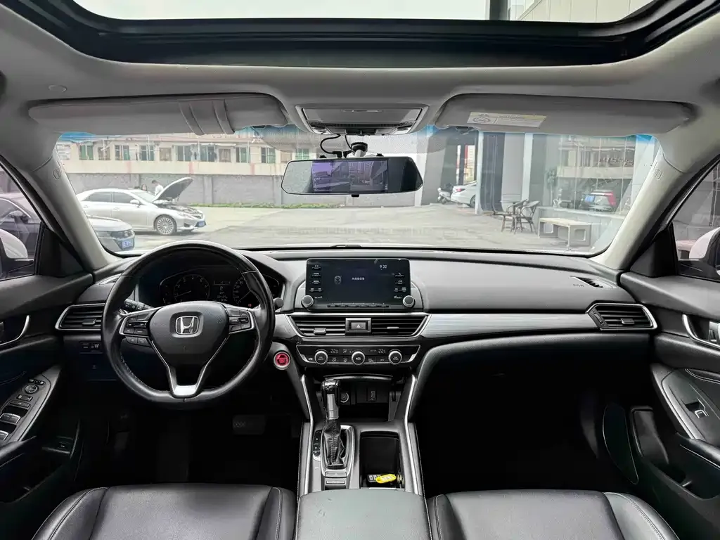 Honda Inspire — фото 2