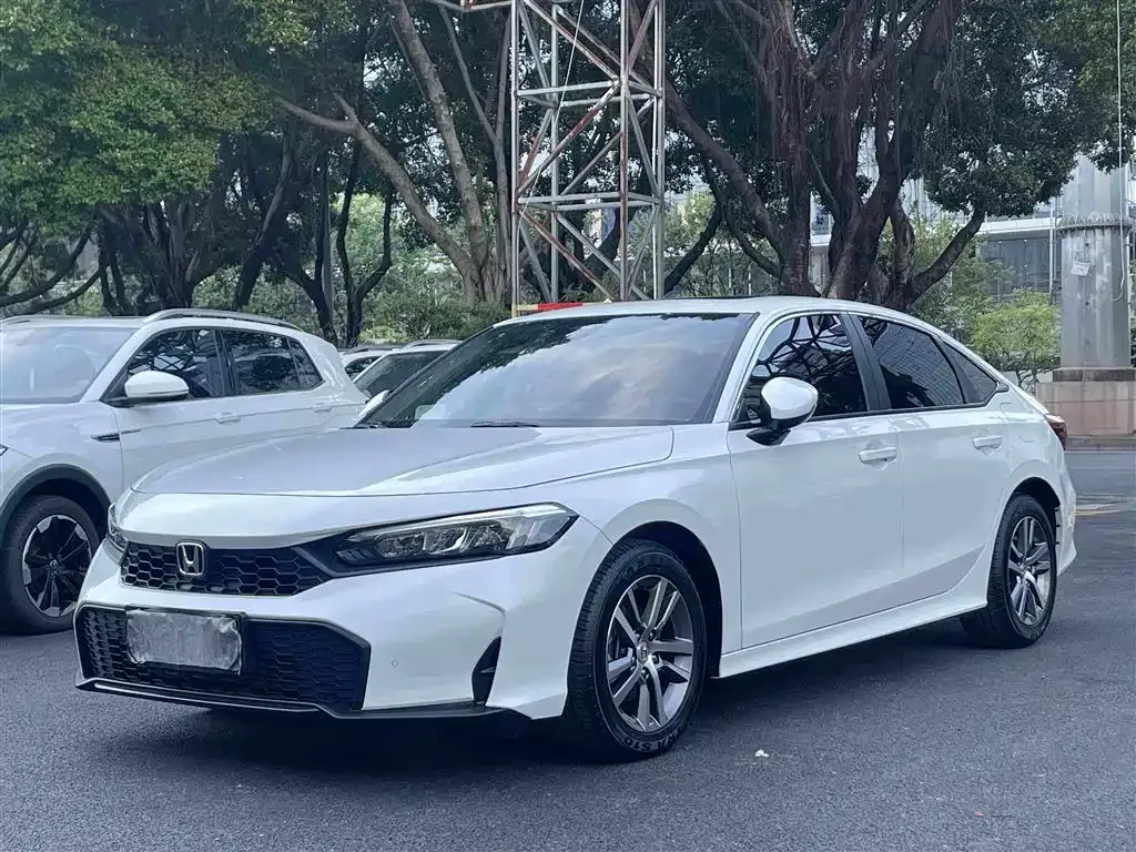 Honda Civic — фото 1