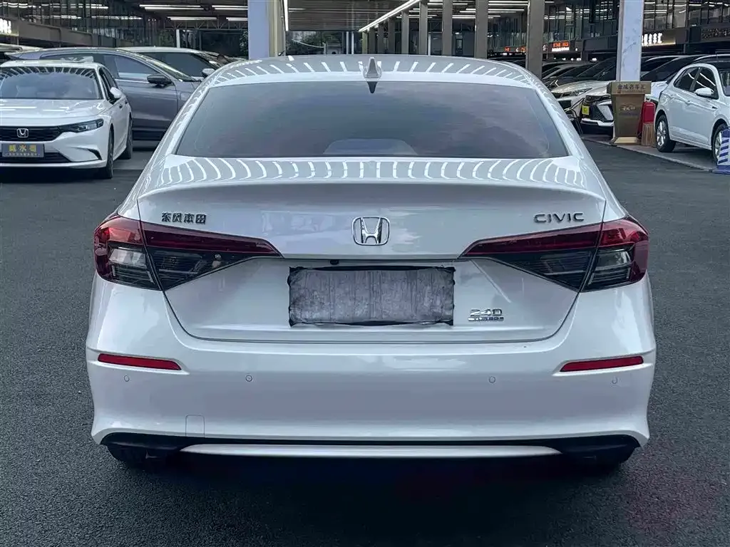 Honda Civic — фото 8