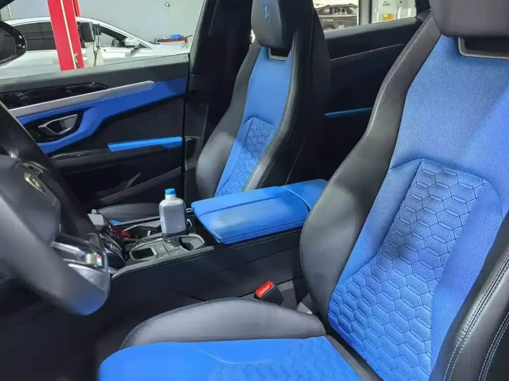 Lamborghini Urus — фото 3