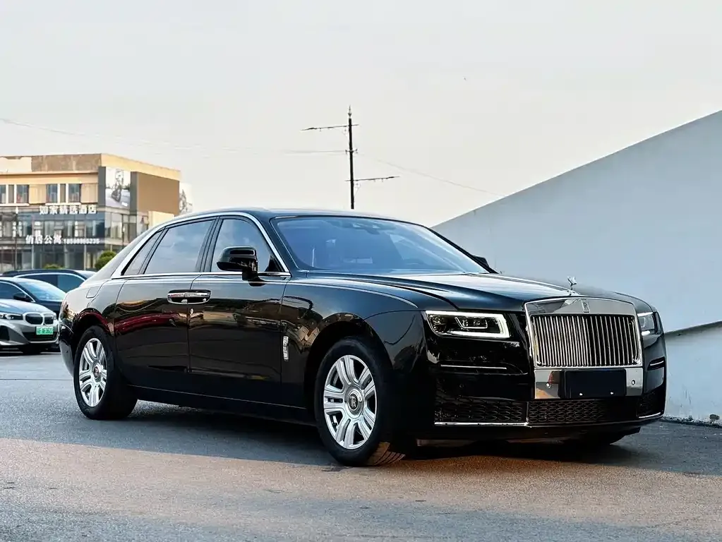 Rolls-Royce Ghost — фото 2