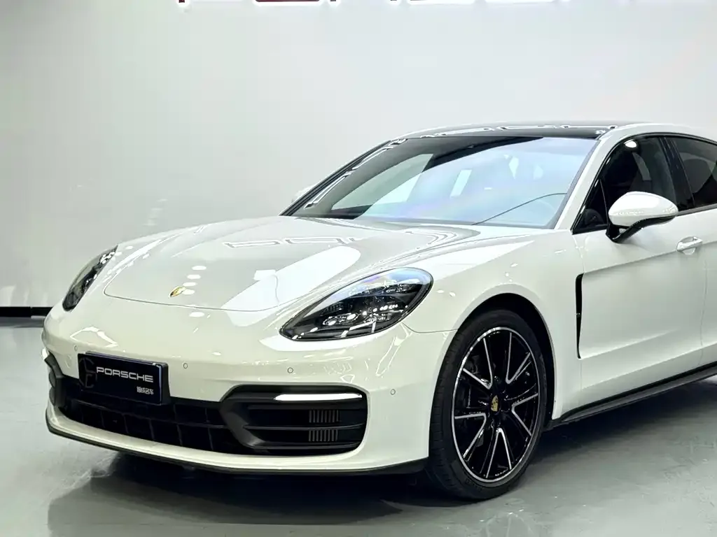 Porsche Panamera — фото 2