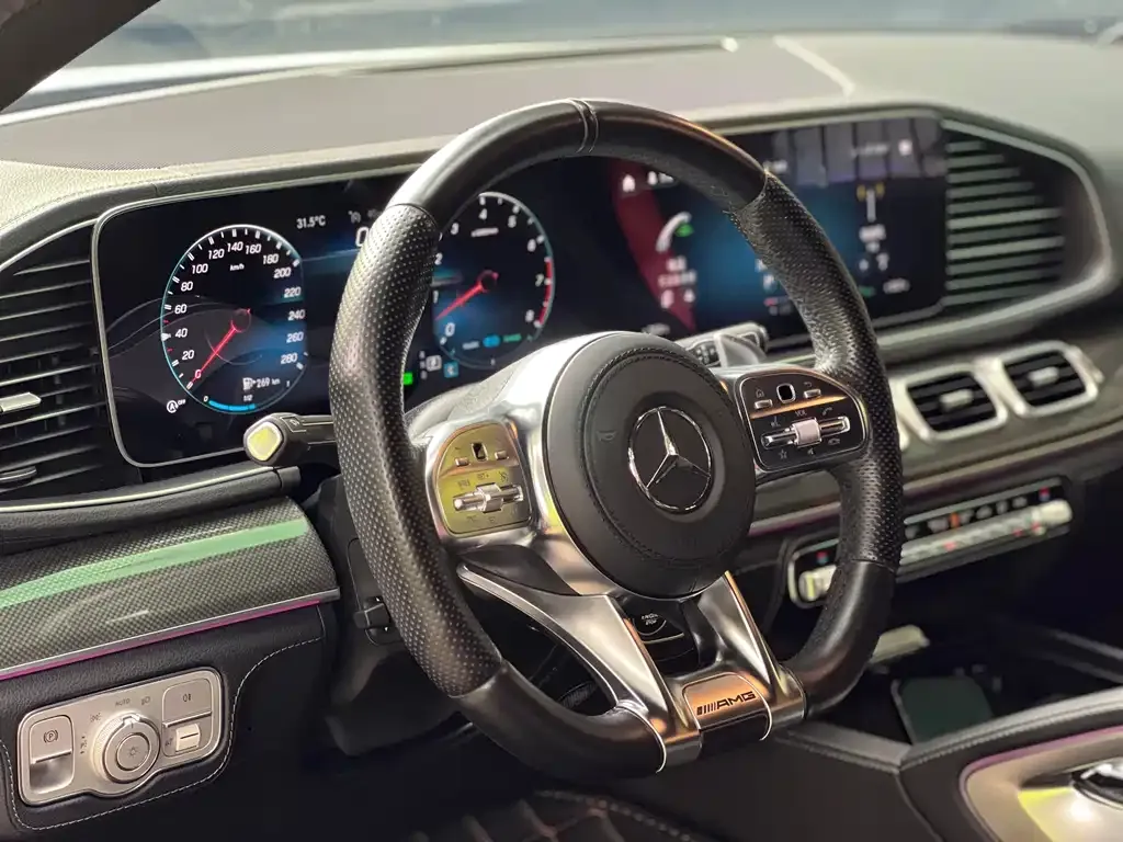 Mercedes-Benz GLE Coupe AMG — фото 6